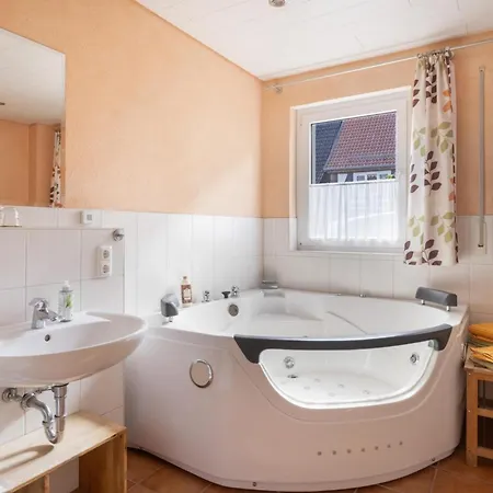 Appartement W5 - Whirlpool, Kamin