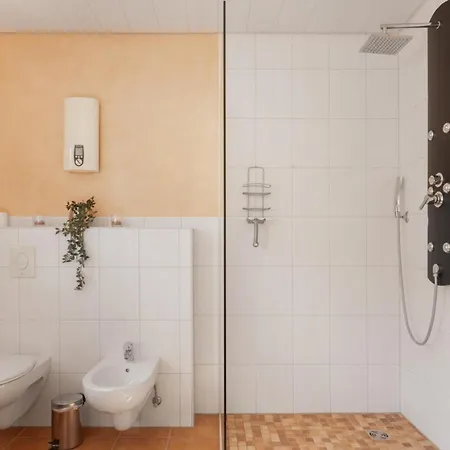 W5 - Whirlpool, Kamin Appartement *